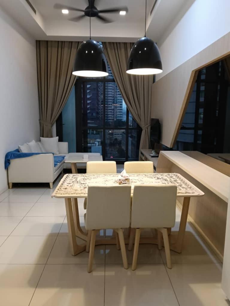 Rental unit at M City Tower 3