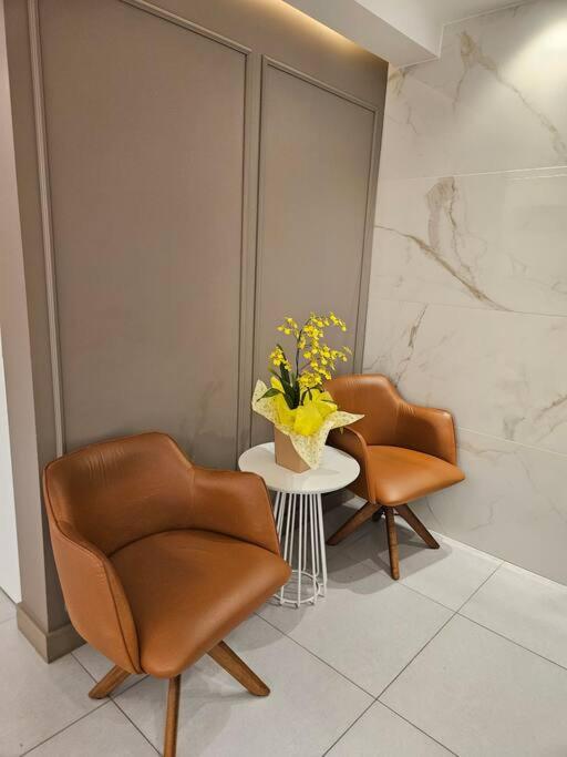 apartamento em prédio de luxo
