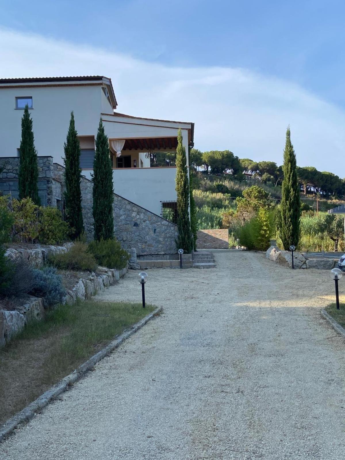 La Pausa view 2