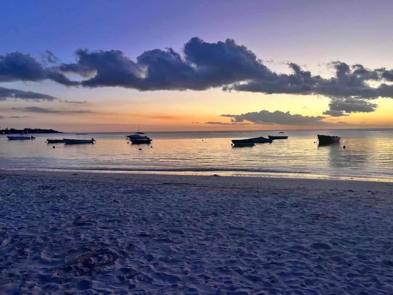 Lovely beach front house 3 bedrooms in Trou aux Biches Mauritius view 2