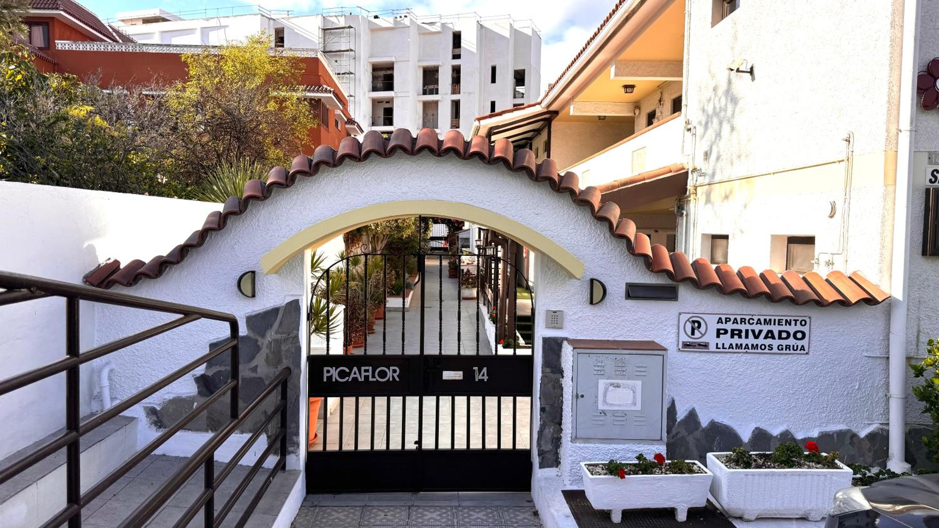 Casa Flor