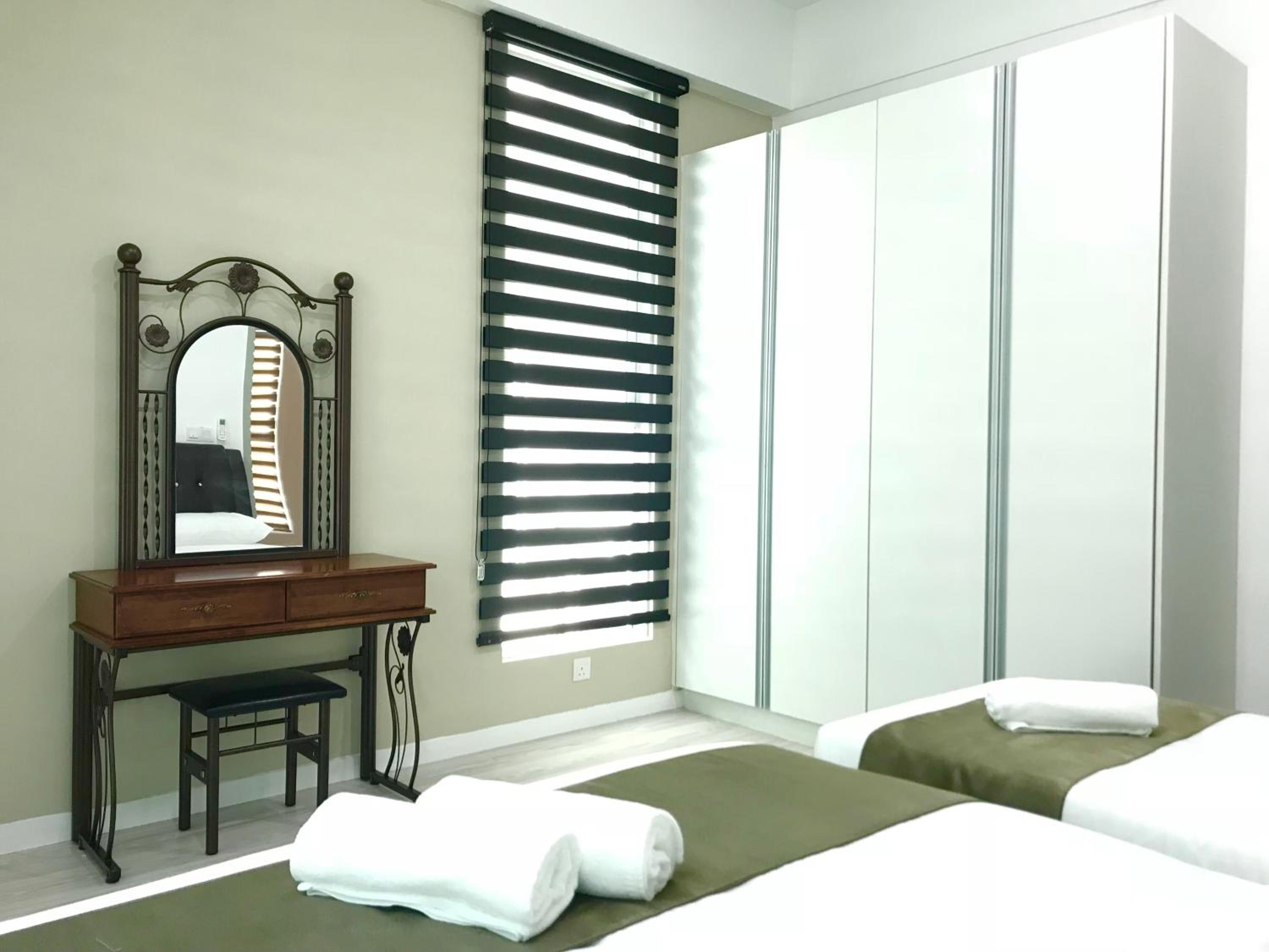 Sunset Seaview Vacation Condos Infinity Avenue