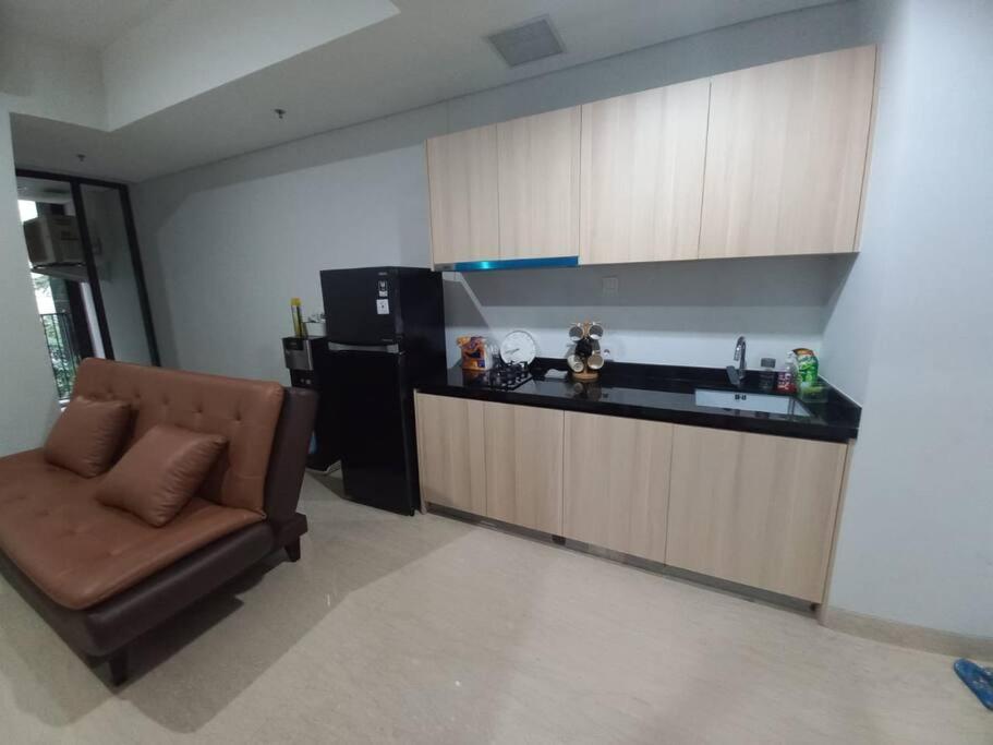 Southgate Residence, Ellegance