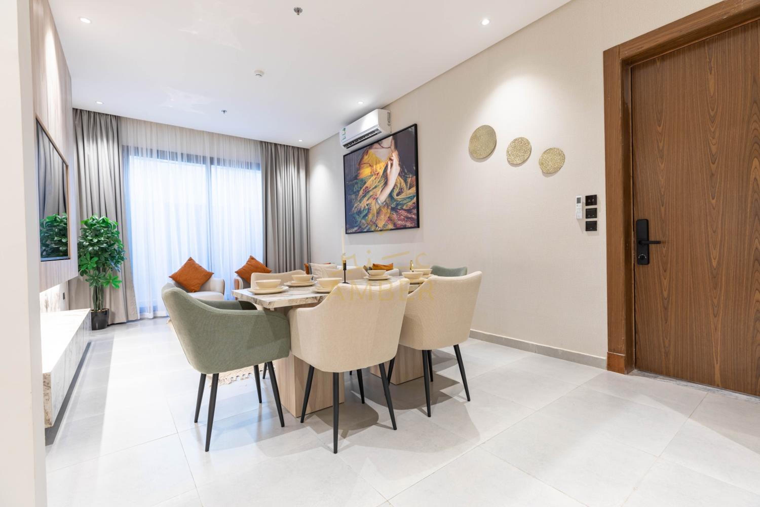 Amber Hospitality - Al Rawdah