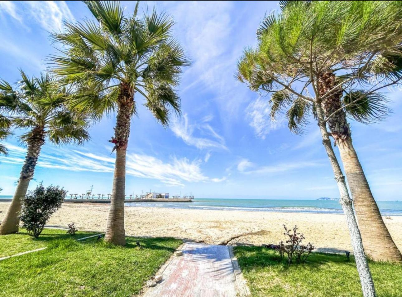 Apartments Qerret Golem beachfront