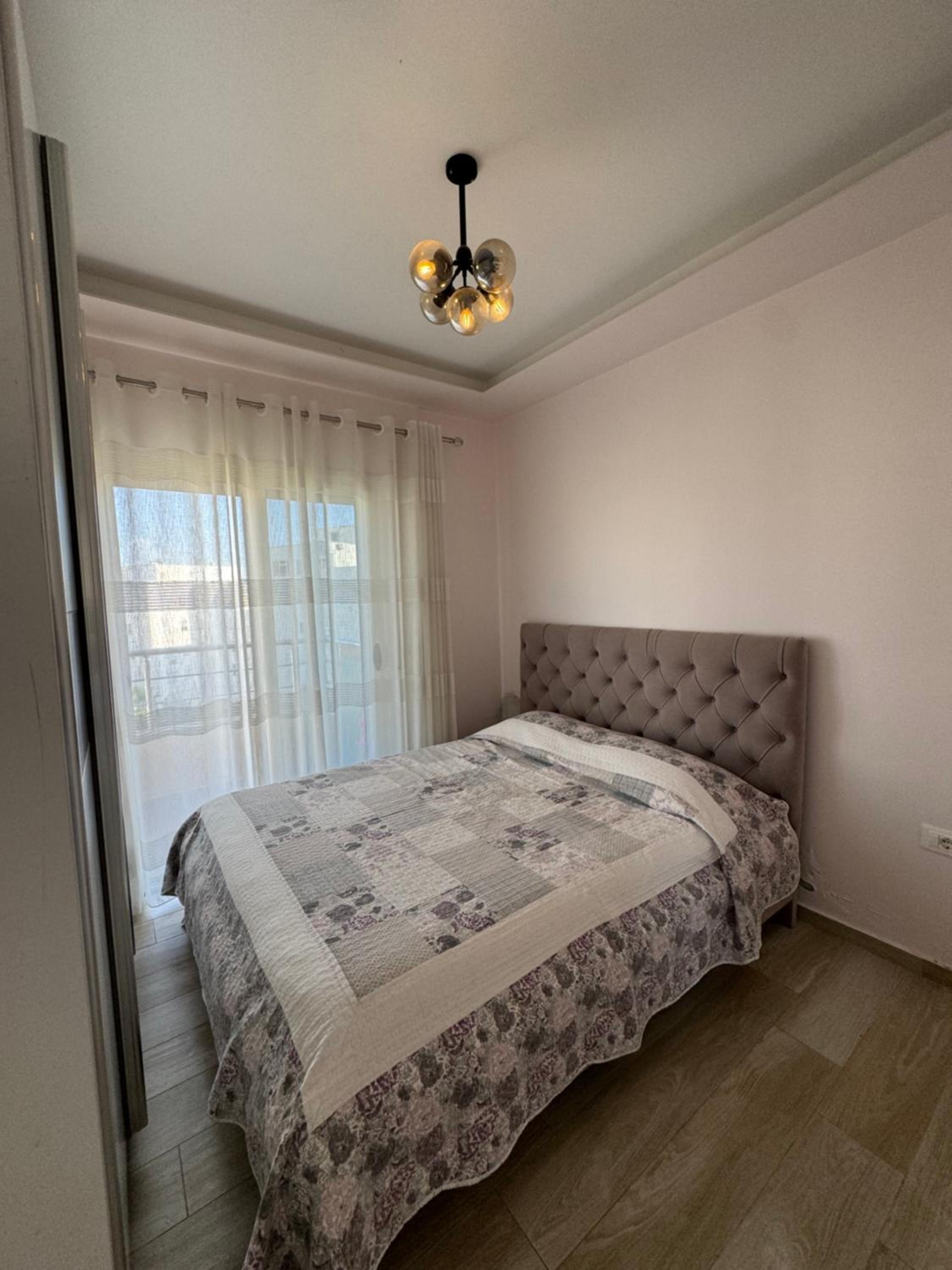 Apartments Qerret Golem beachfront