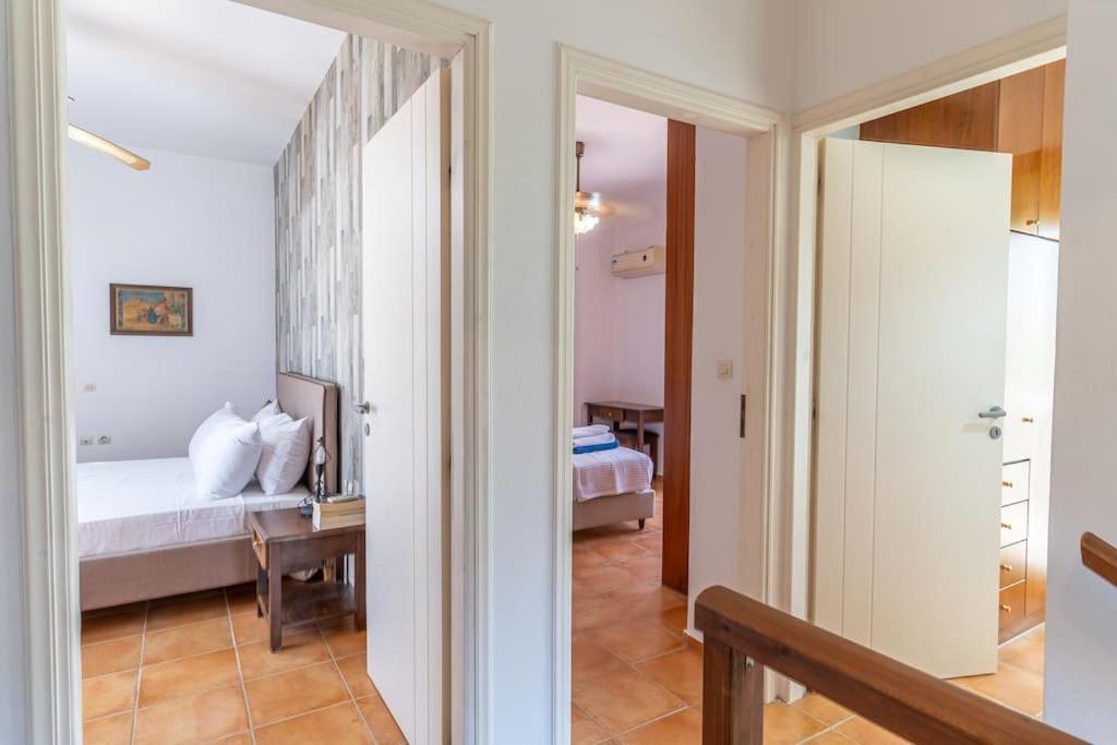 Villa Irini with Heated Pool, By Hellocrete