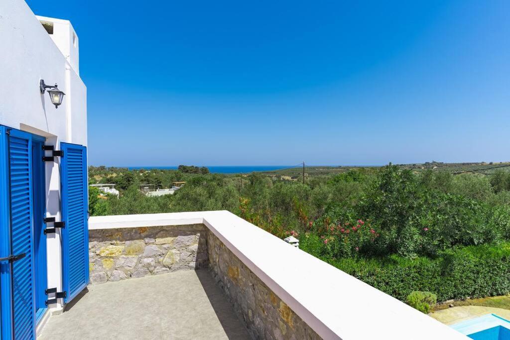 Villa Irini with Heated Pool, By Hellocrete