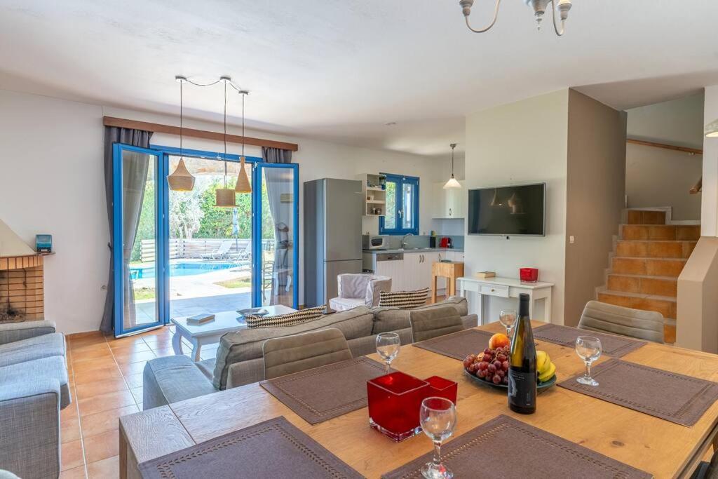 Villa Irini with Heated Pool, By Hellocrete