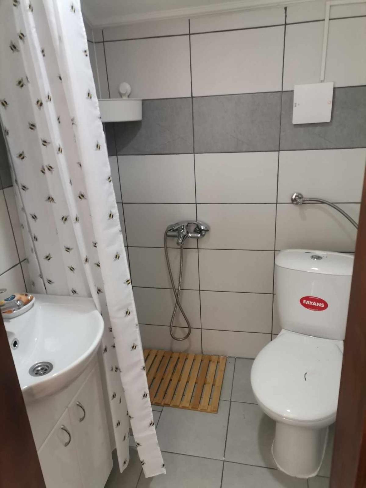 Prenoćište Lipov lad