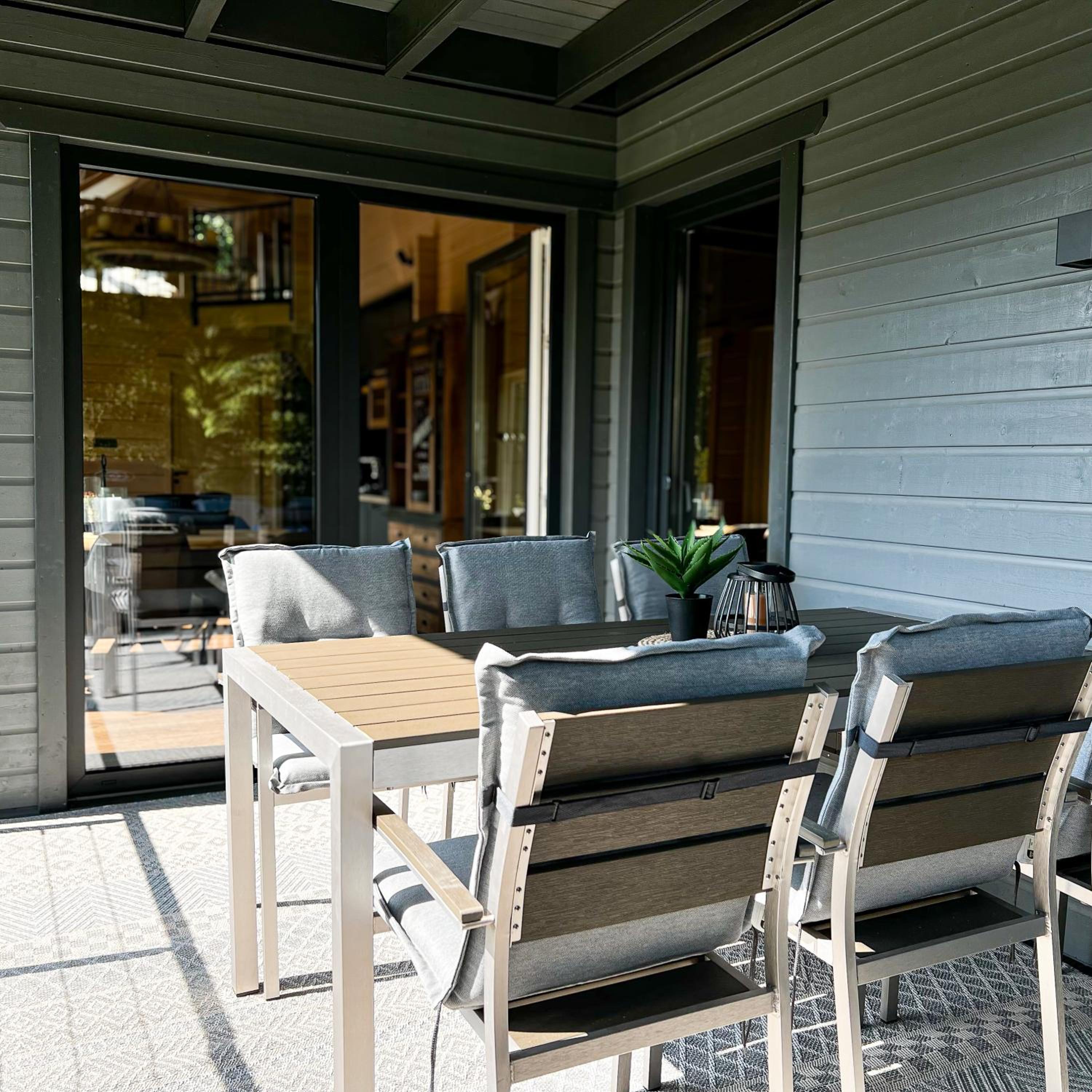 Hercynia Lodge