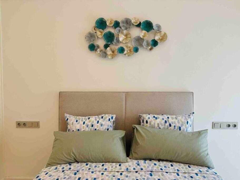 Pepes Suite - Torremolinos Centro - Parking photo 2