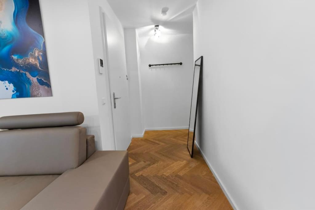 Luxus im Zentrum für 6 Personen, 3 Zimmer, Balkon, WLAN