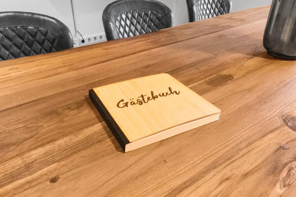 Luxus im Zentrum für 6 Personen, 3 Zimmer, Balkon, WLAN