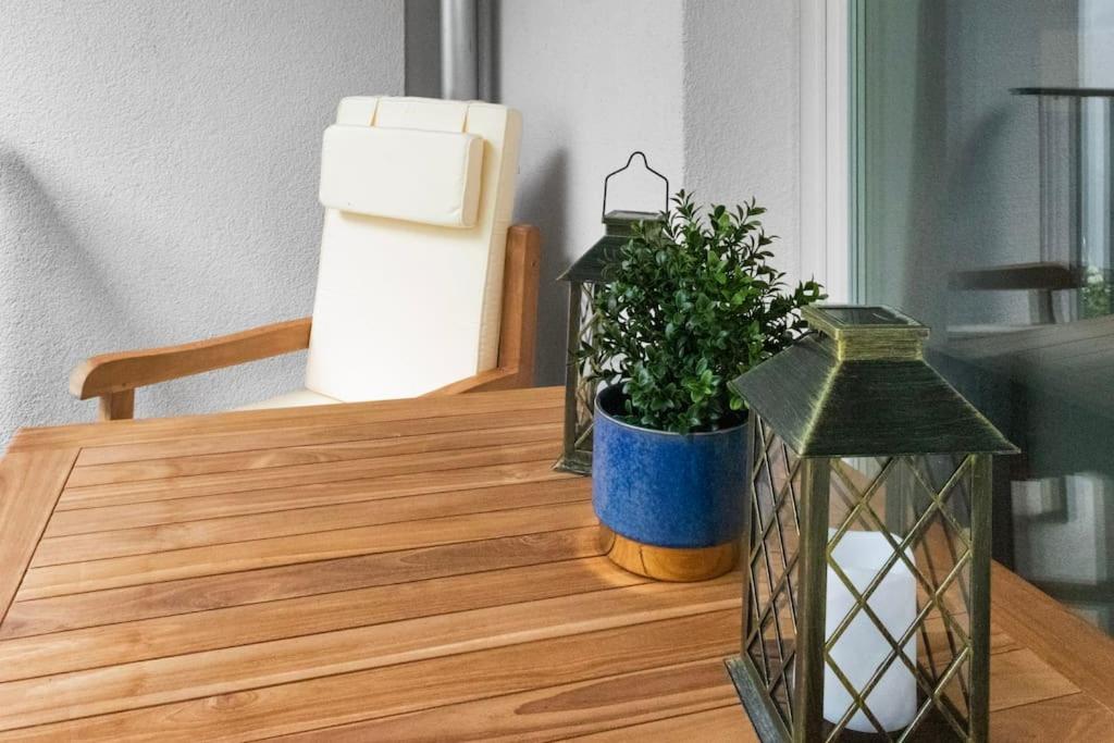 Luxus im Zentrum für 6 Personen, 3 Zimmer, Balkon, WLAN