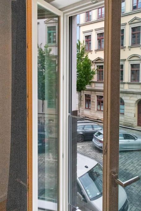 Luxus im Zentrum für 6 Personen, 3 Zimmer, Balkon, WLAN