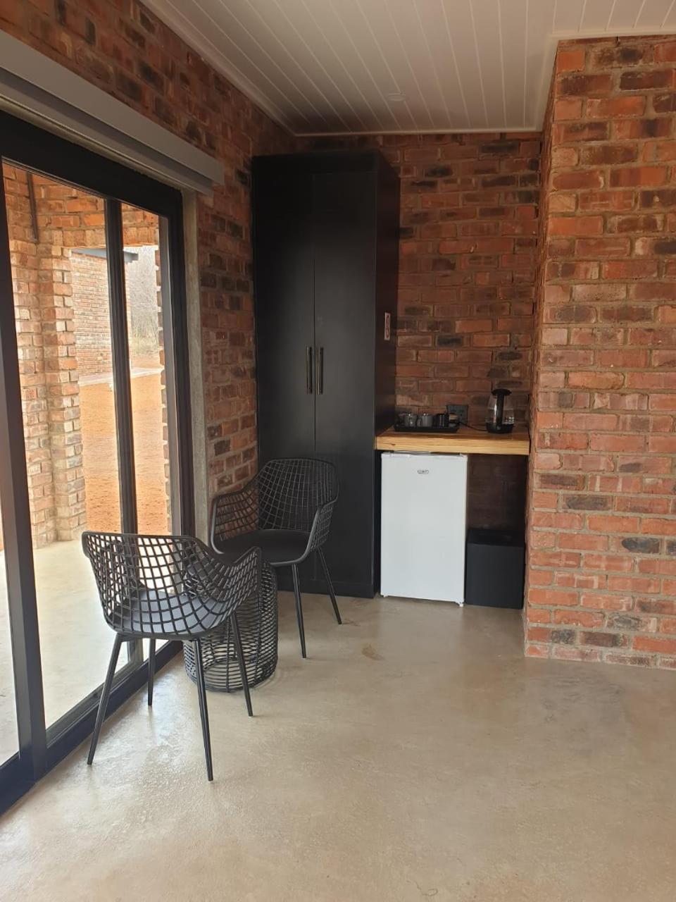RhinoStay