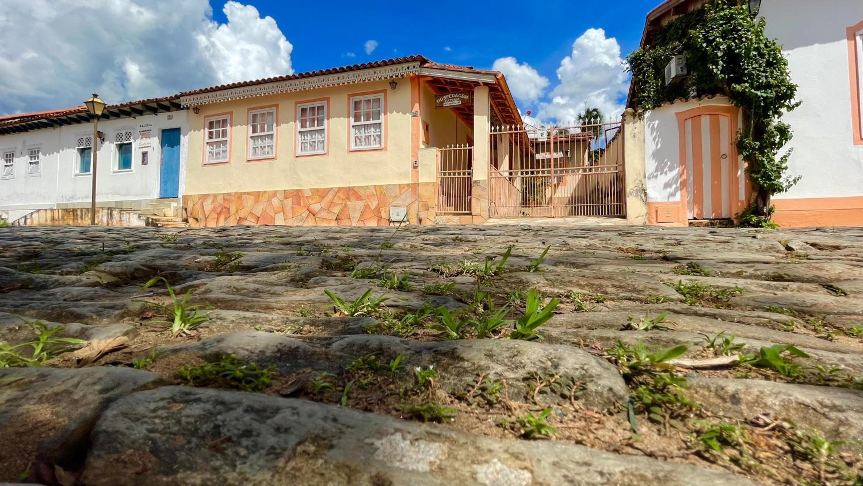 HOSTEL DA LU e HOSPEDAGEM FATIMA