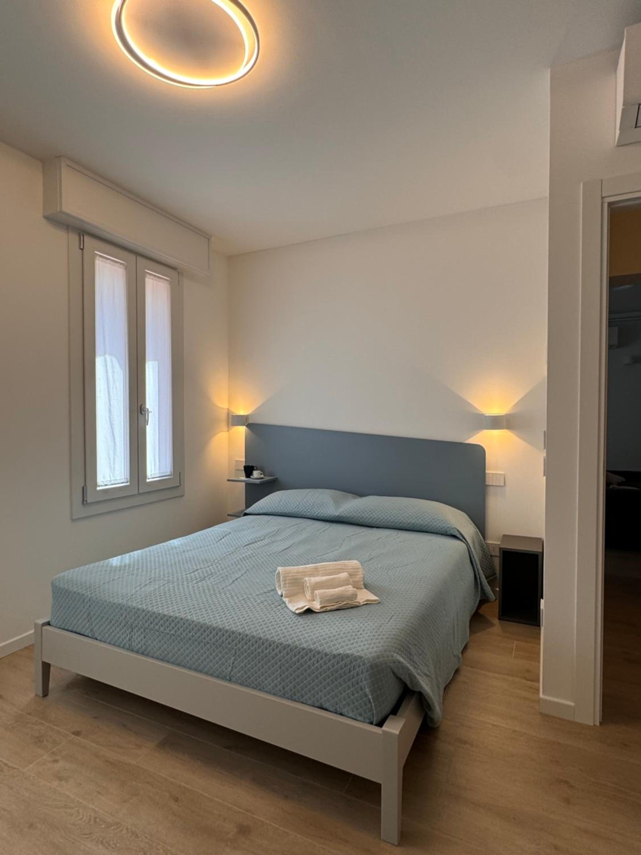 Zeta Apartments