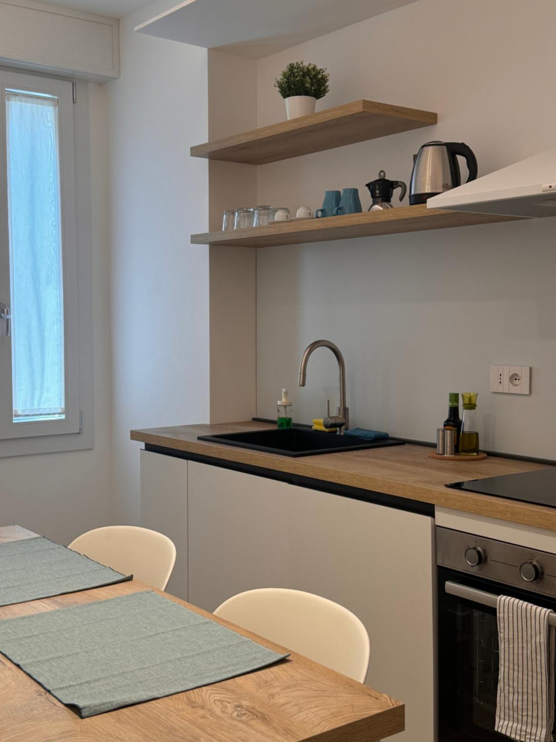 Zeta Apartments