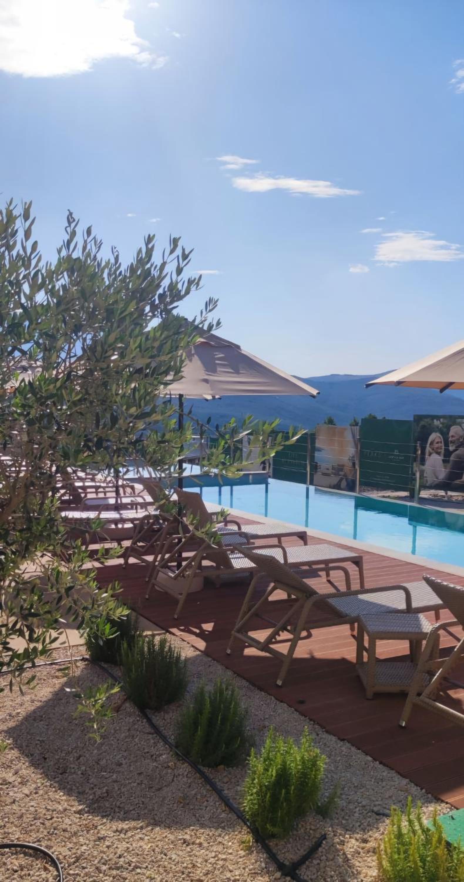 Nana & Nona Luštica Bay view 5