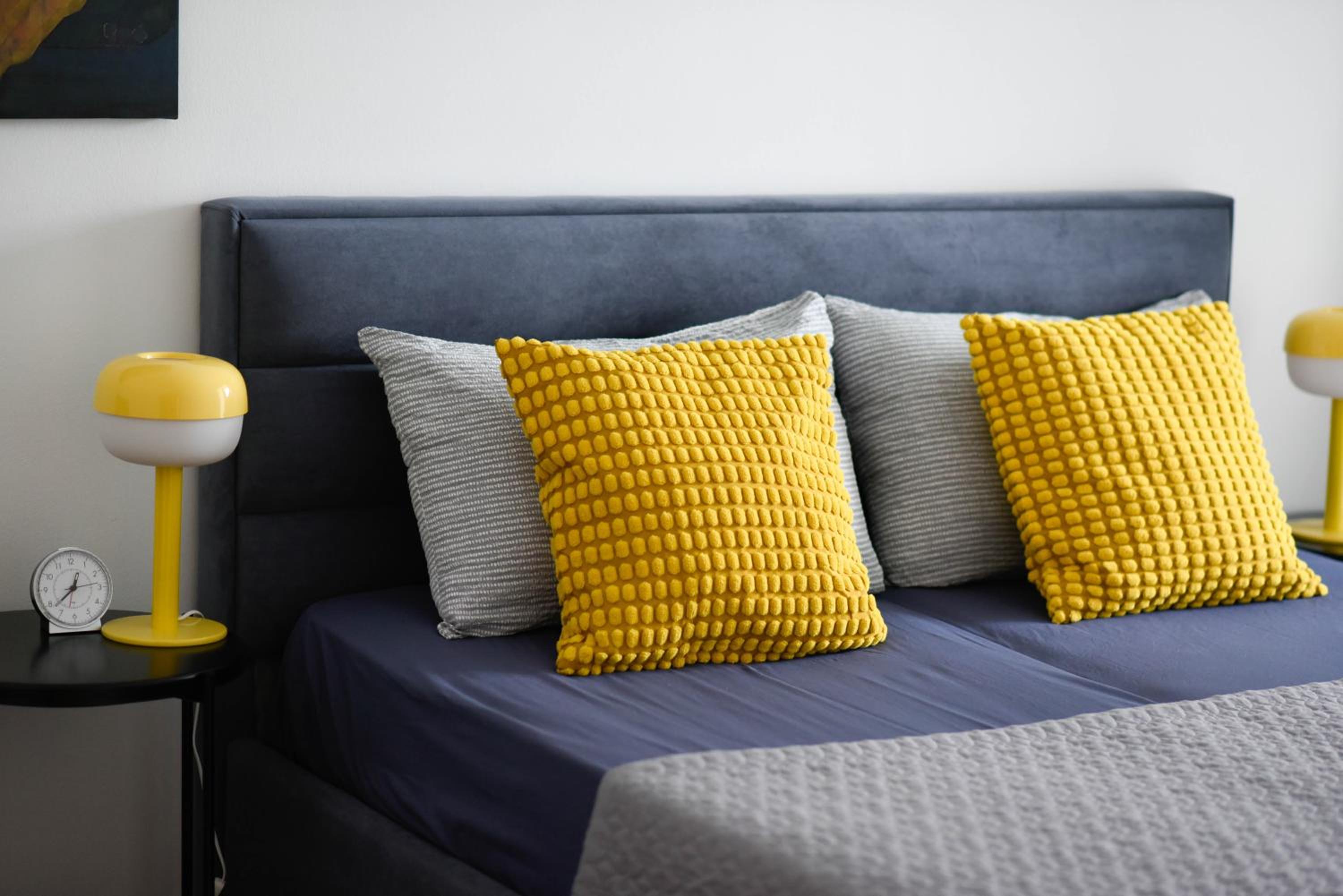 Wolke 7 Central Apartment - Modern and Comfortable Home photo 2