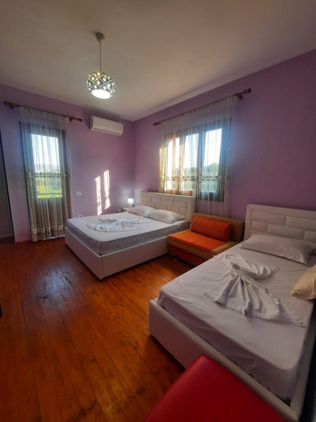 Guesthouse Ndroq