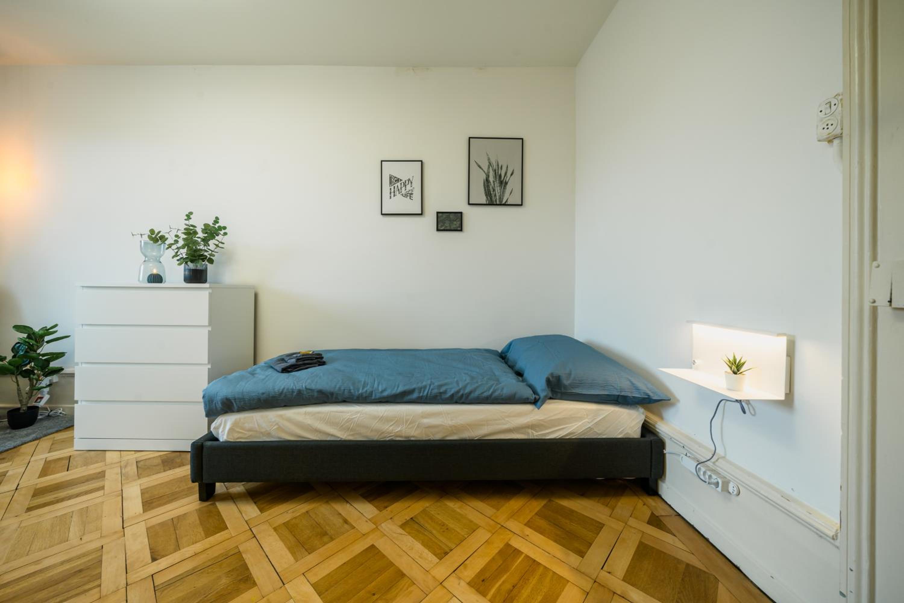 City Apartment with Rooftop Terrace
