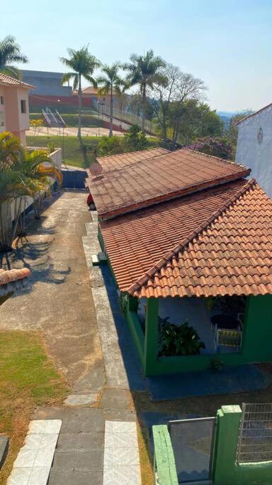 Casa térrea - Centro Guararema