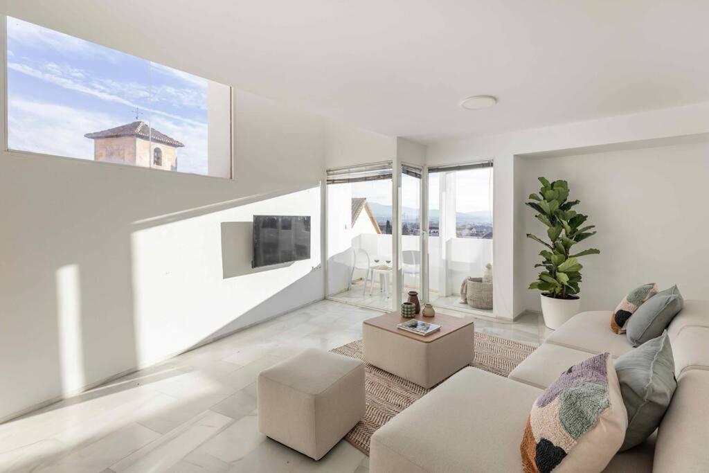 Mywhitewall Realejo