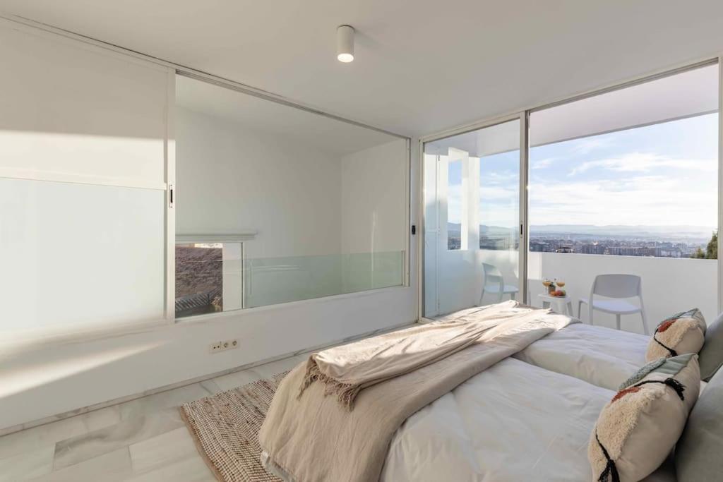 Mywhitewall Realejo