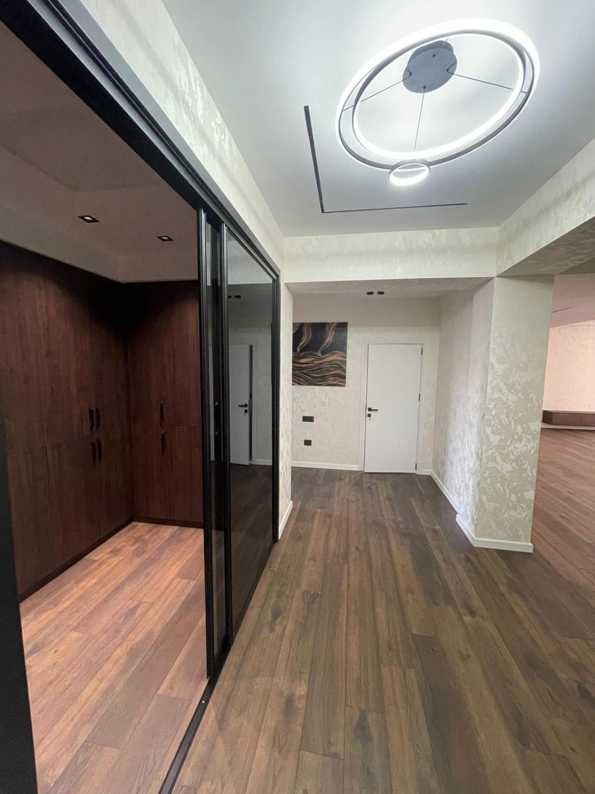 Elite VIP Suite Downtown