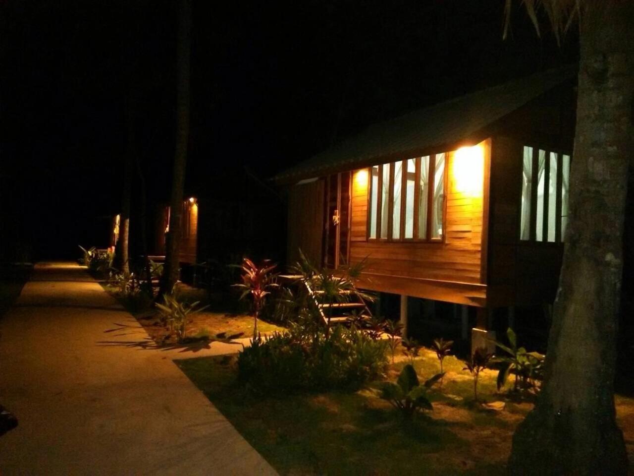 Jungle Koh Kood Resort
