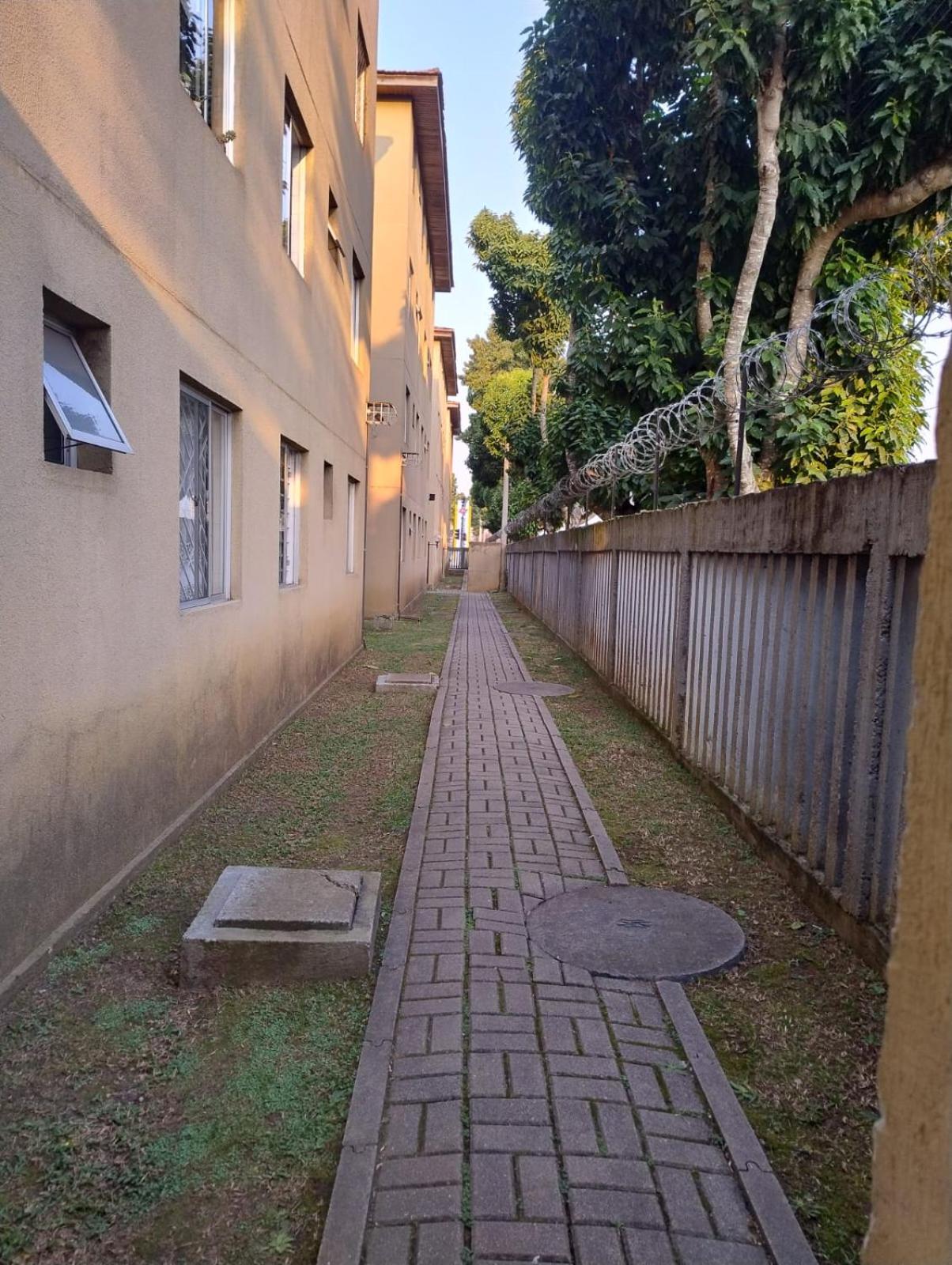 Apto bem localizado em Curitiba