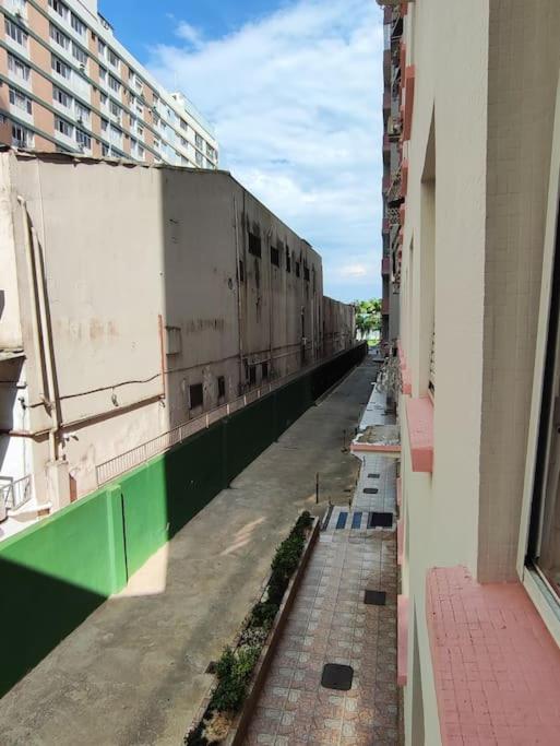 Apartamento em Santos na Beira mar com Vaga privativa e Wifi