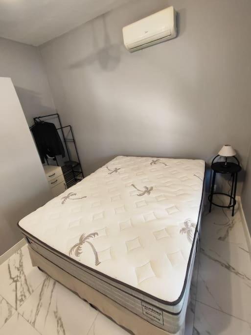 Apartamento em Santos na Beira mar com Vaga privativa e Wifi