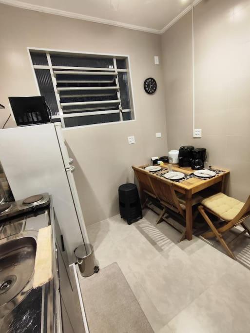 Apartamento em Santos na Beira mar com Vaga privativa e Wifi