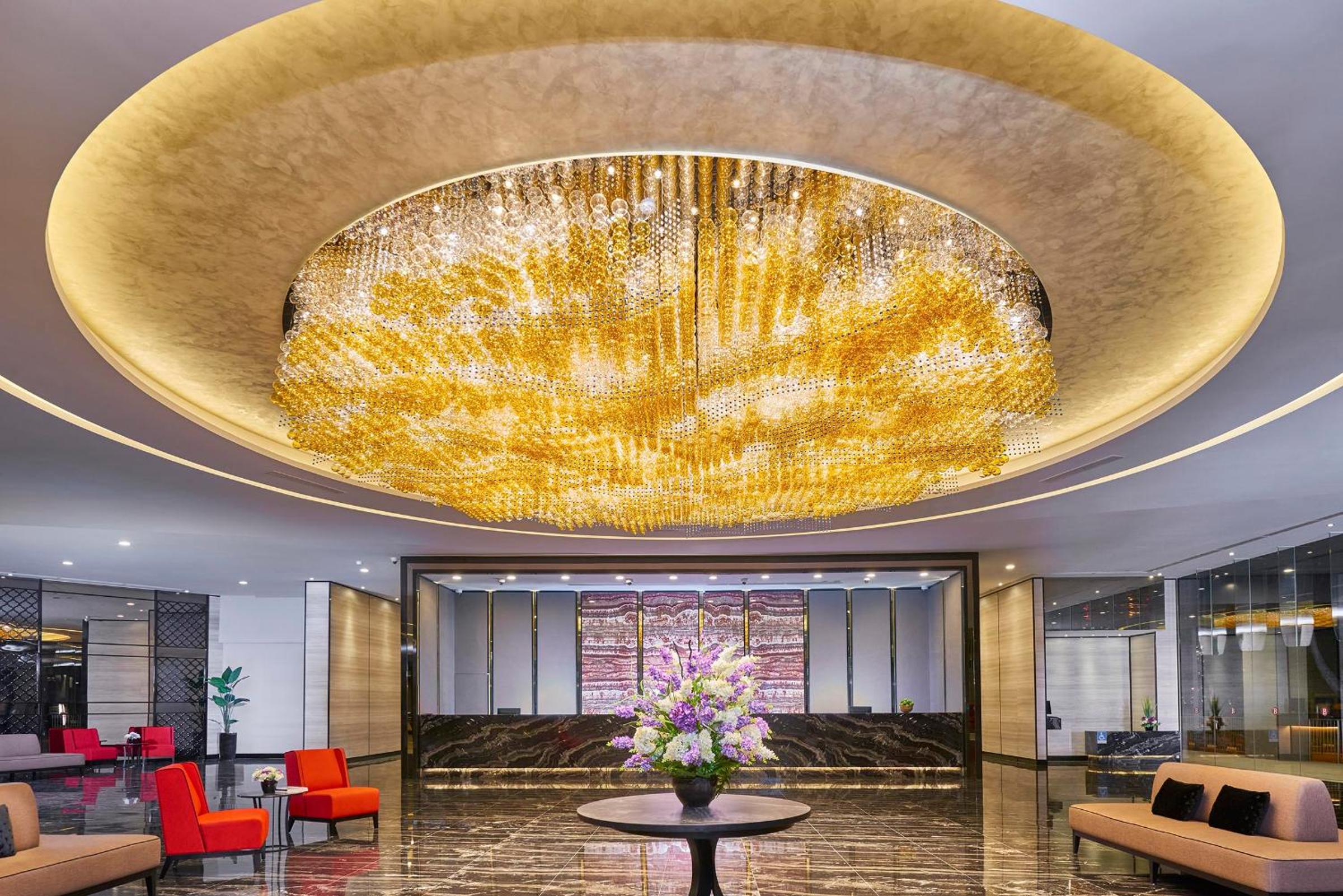Hotel Boss 13