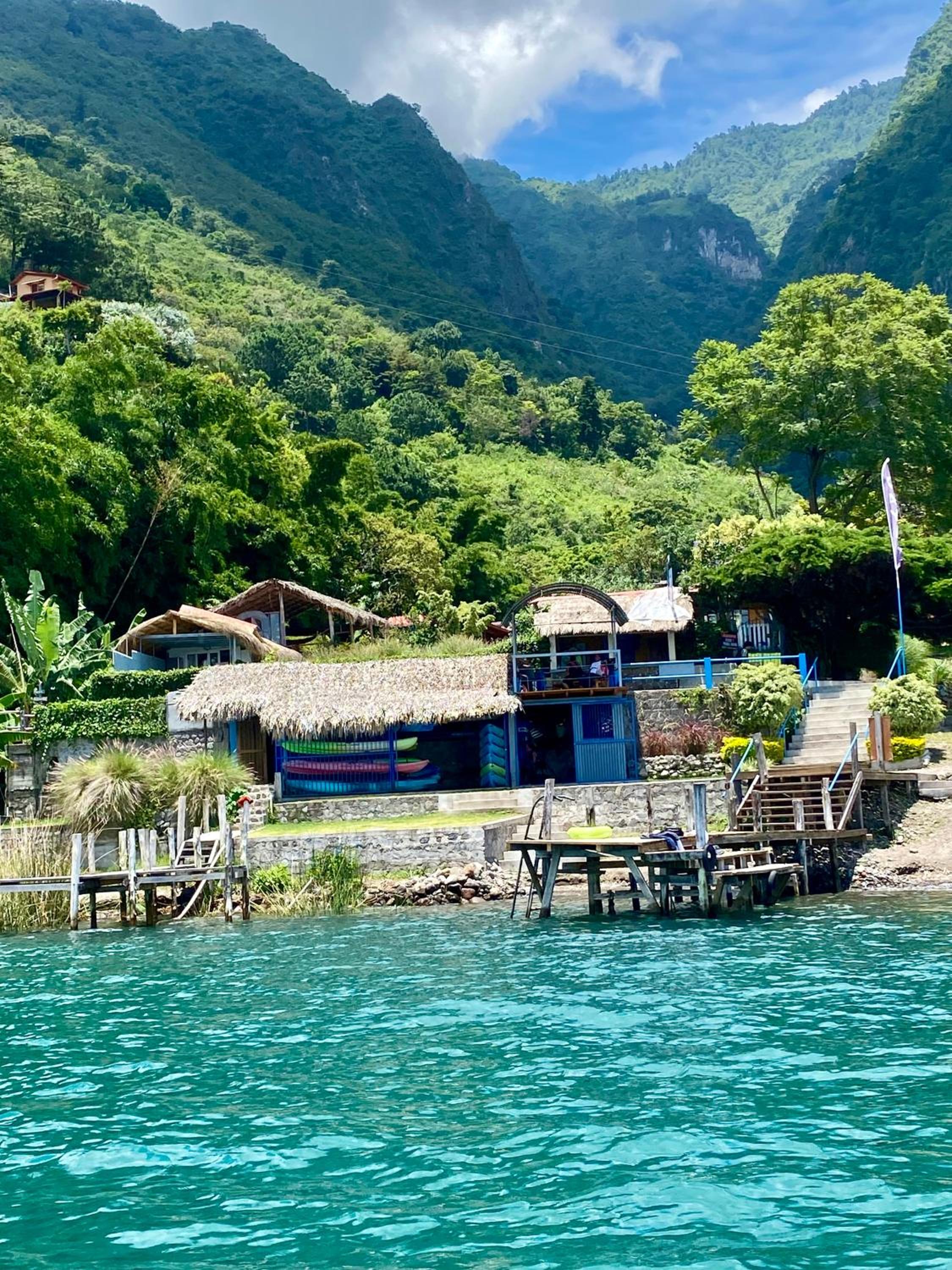 La Bonita at Los Elementos
