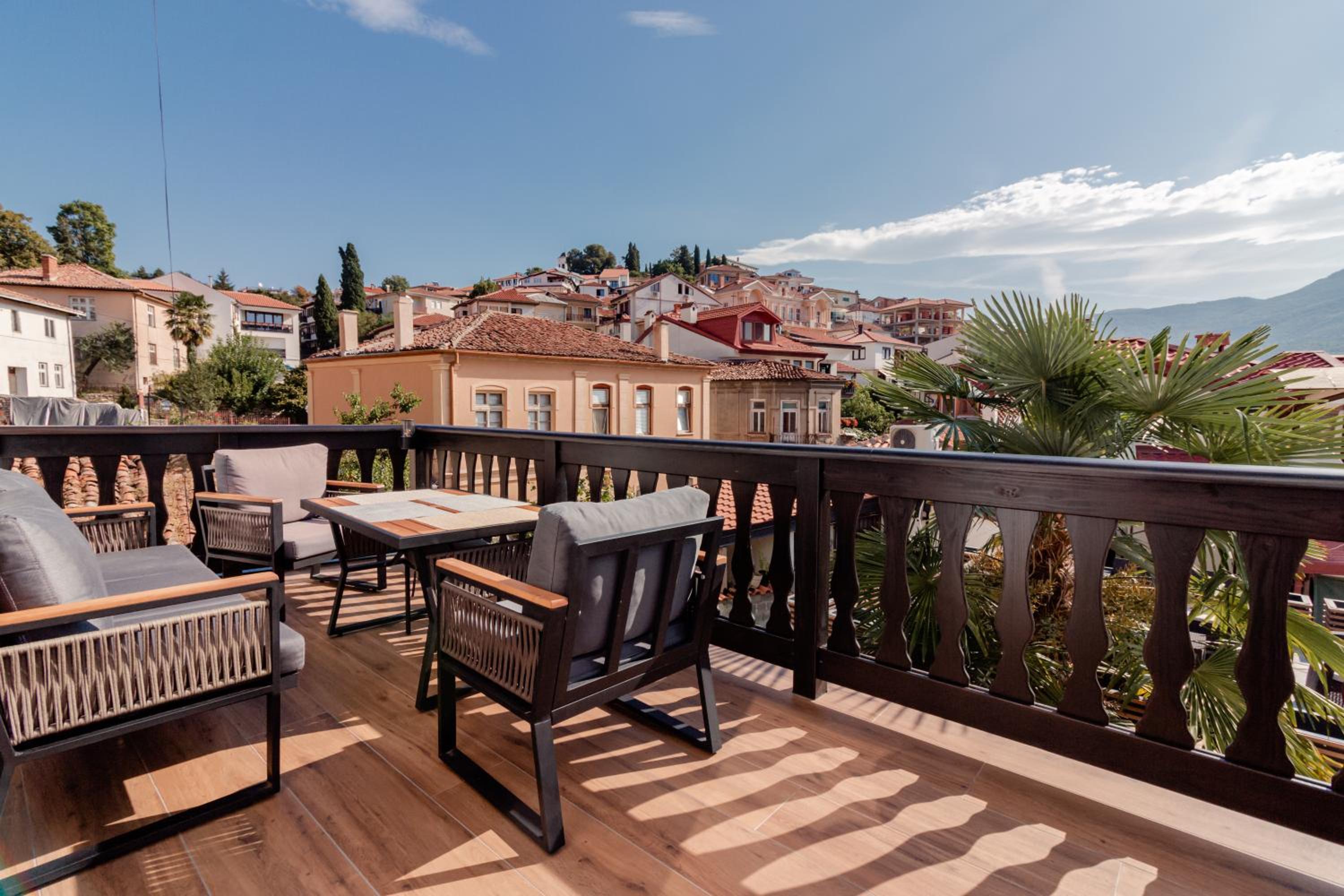 Villa Elena - Dolni Saraj
