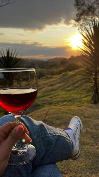 Morada da colina casa de campo