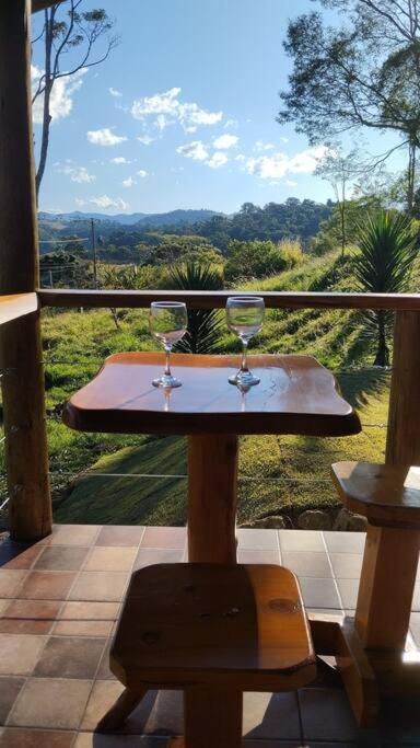 Morada da colina casa de campo