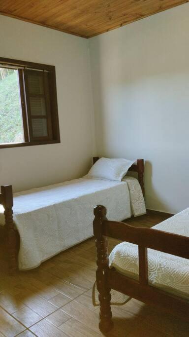 Morada da colina casa de campo