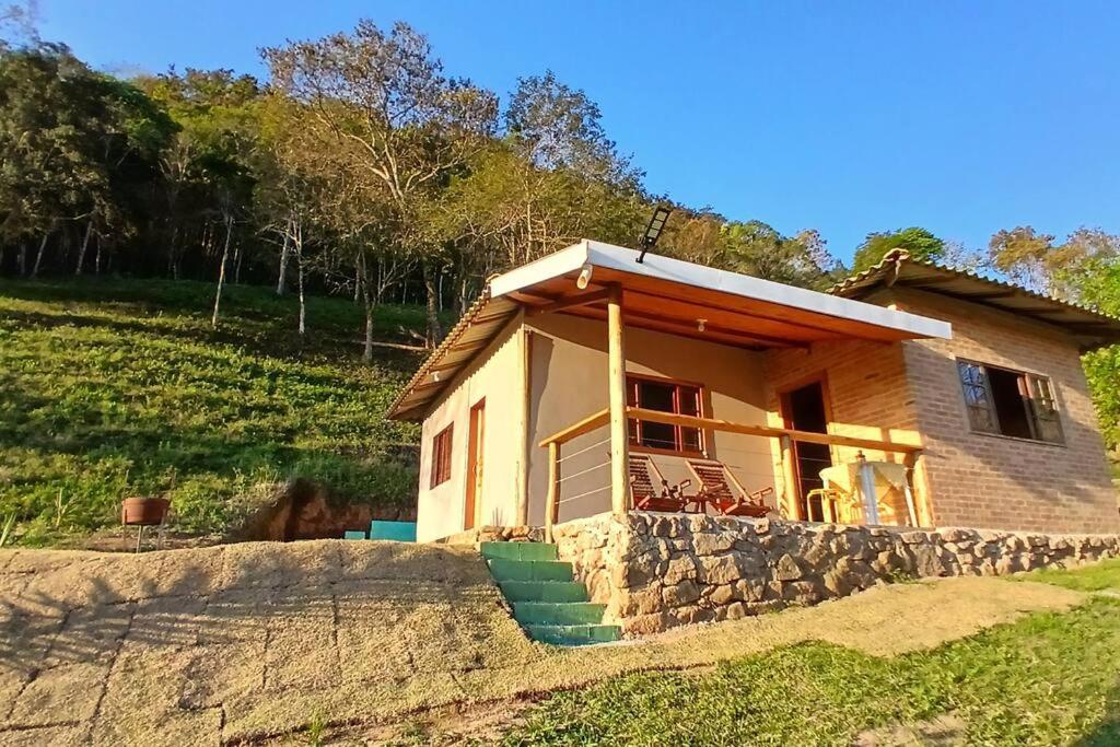 Morada da colina casa de campo