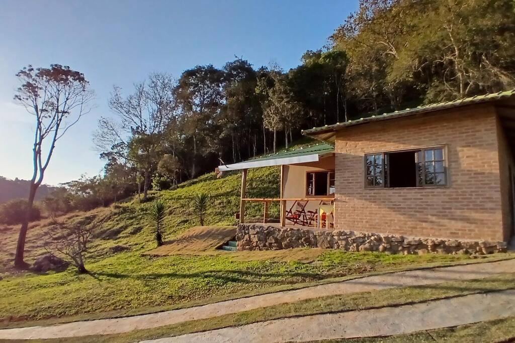 Morada da colina casa de campo