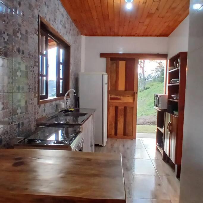 Morada da colina casa de campo