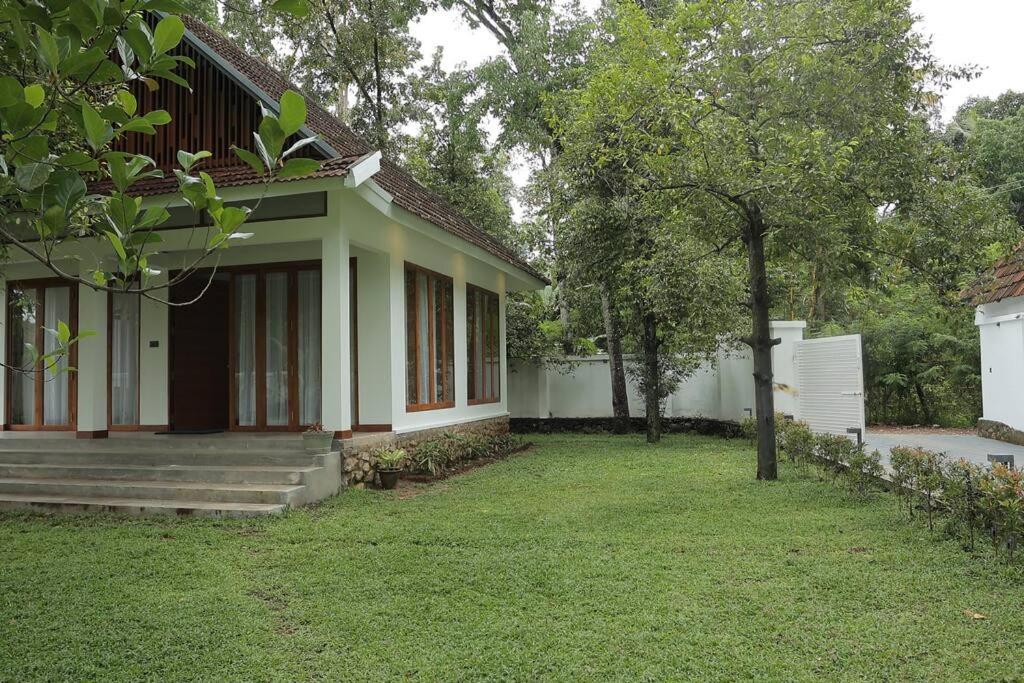 Vazhemadom Homestay