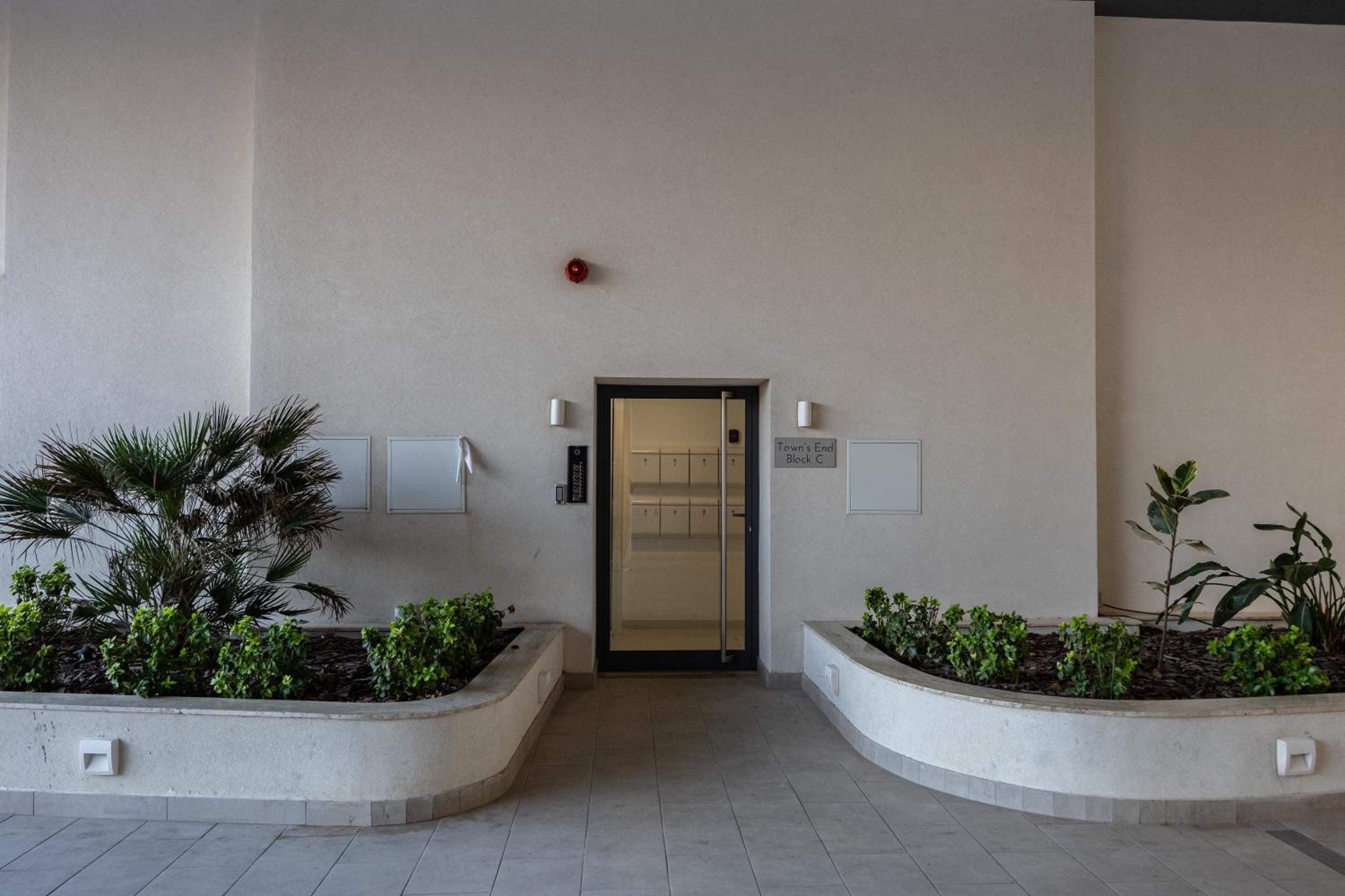 2-bed apartment in Mellieha with sea and country view view 5