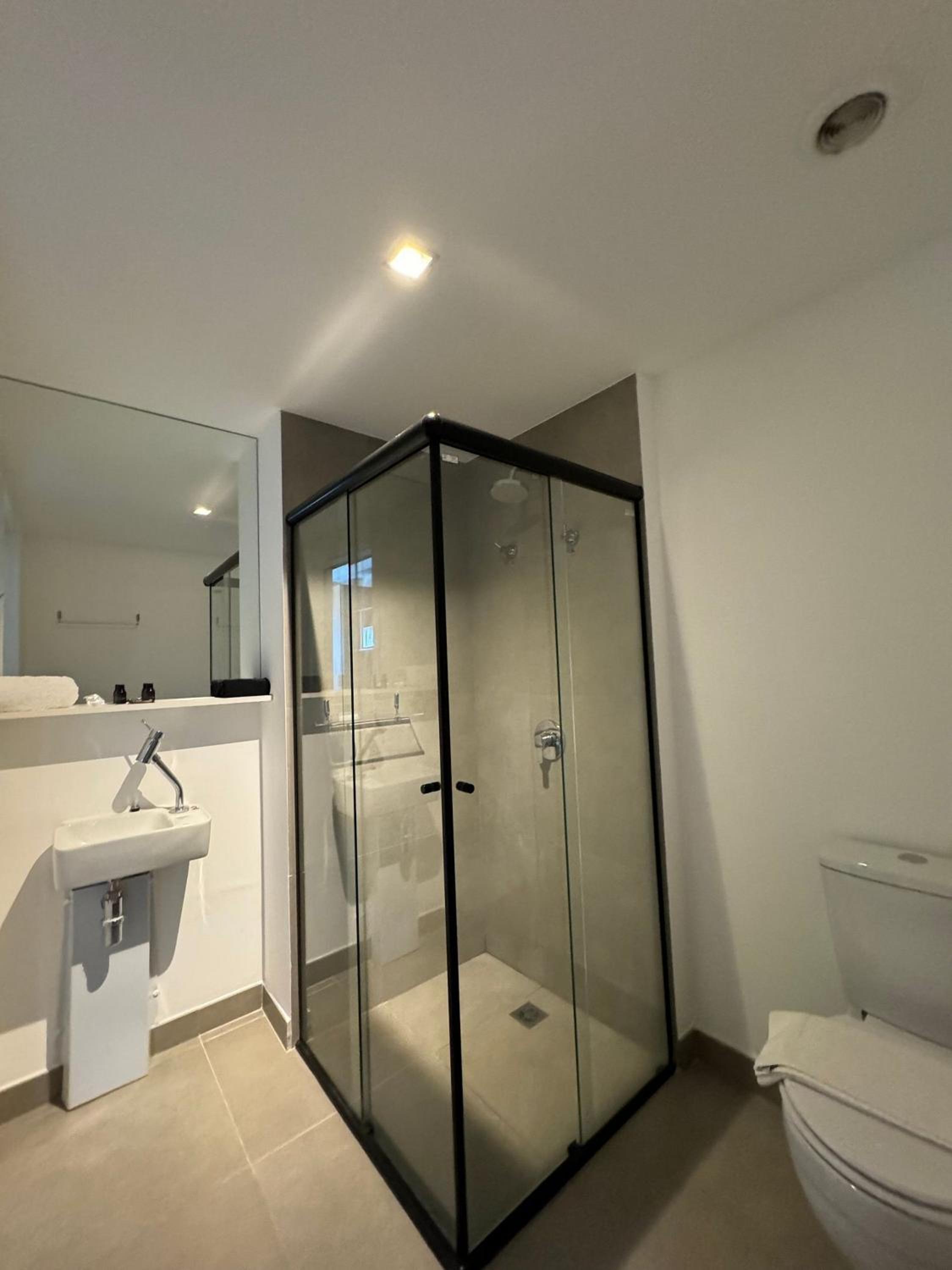 U_X | Studio lindo na Bela Vista próximo ao Hospital Sírio Libanês à 100 metros