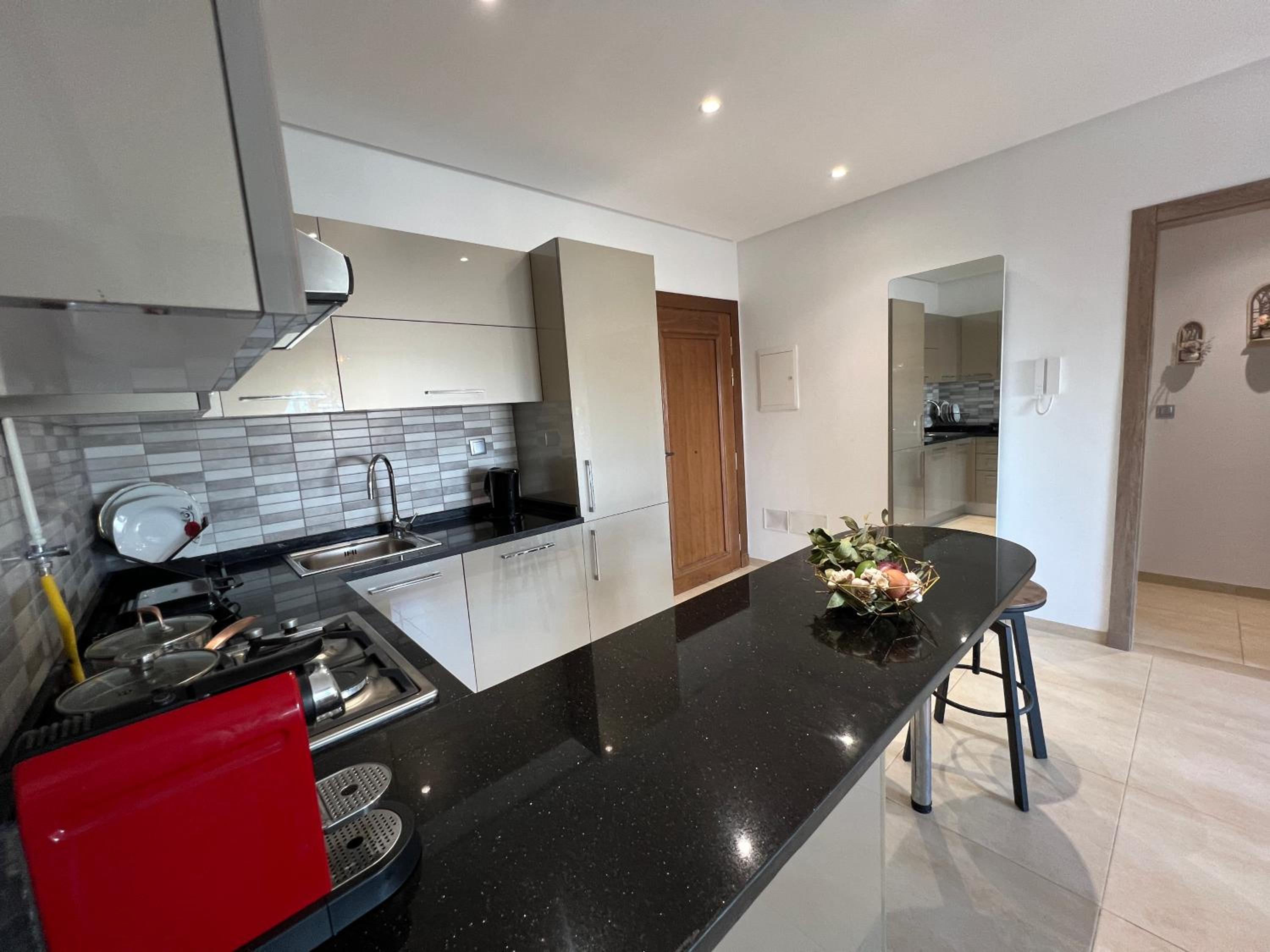 Outstanding Flat with pool and near the beach